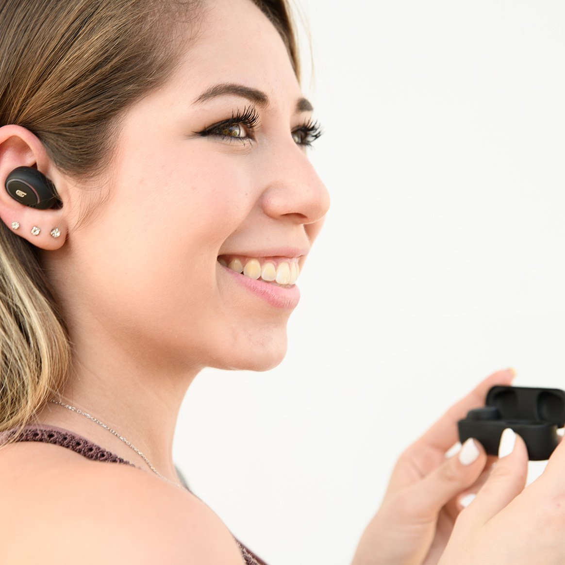 Adora Beats Matte Black